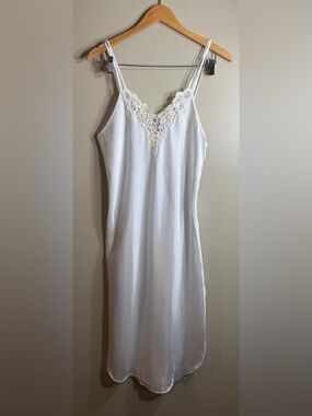 Vintage Cinema Etoile White Satin Lace Slip Dress Medium 90s Lingerie Nightgown